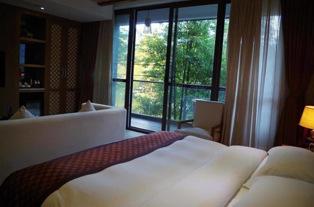 Qingchengshan Huifeng Hotel Jiezi Ancient Town Экстерьер фото